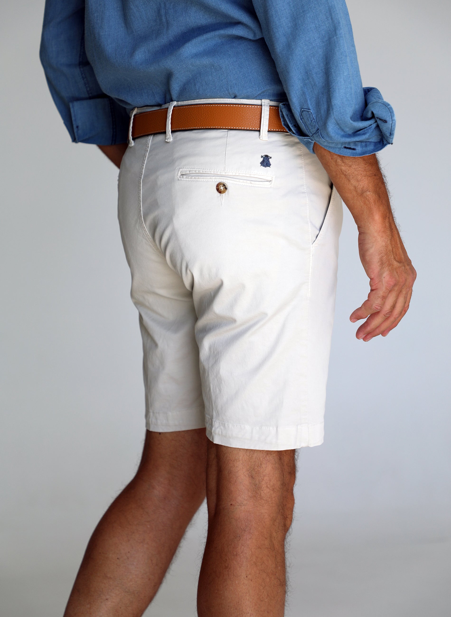 Bermudas chinos hombre sale