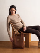 Jersey Camel Fino Cuello Caja Mujer