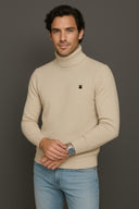Jersey Beige Lambswool Cuello Alto Hombre