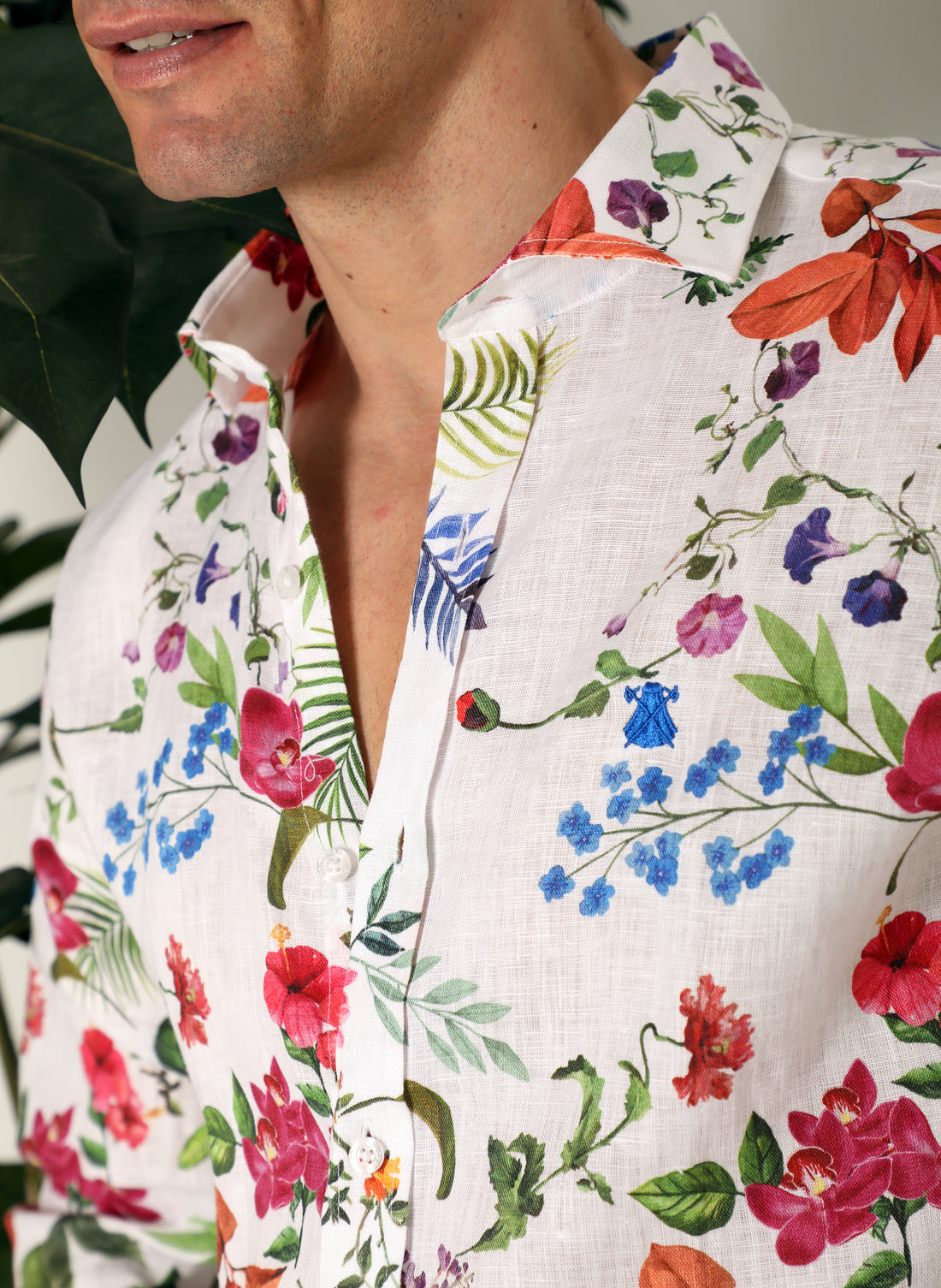 Chemise homme en lin blanc à fleurs