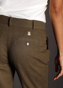 Pantalón Lino Kaki Pinzas Mujer