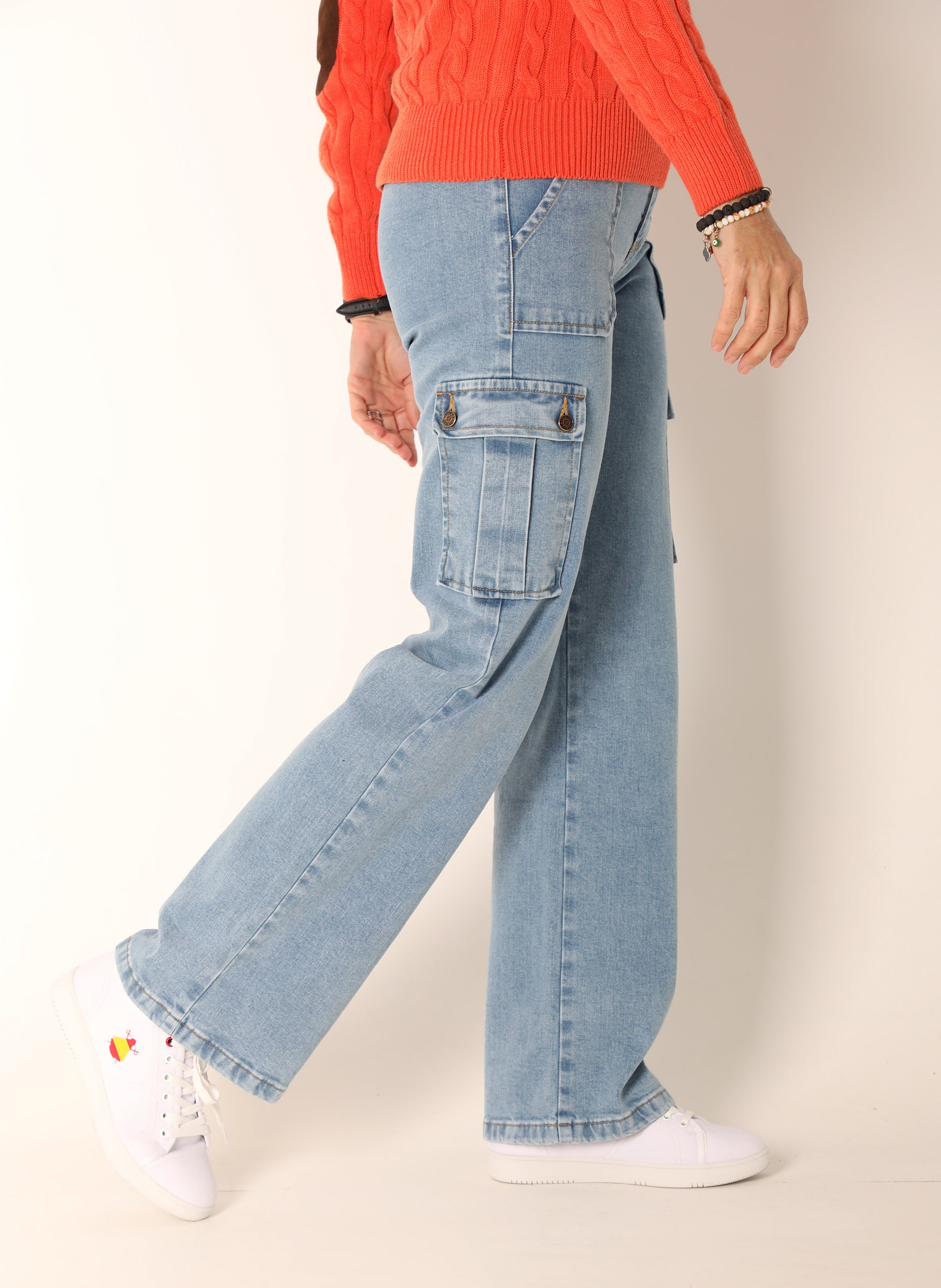 Women's Wide Leg Cargo Jeans