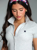 Polo Gris con Tapeta Abotonada Mujer