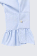 Camisa Celeste Pechera con Volante Puño Mujer