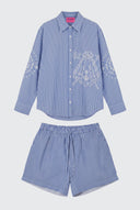 Conjunto Azul Capote Blanco Mujer