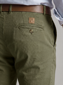 Pantalón Chino Verde Kaki Confort Hombre