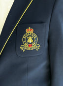 Americana Azul Escudo Hombre