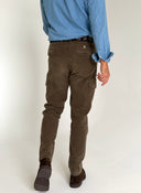 Pantalón Cargo Kaki Micro Pana Hombre