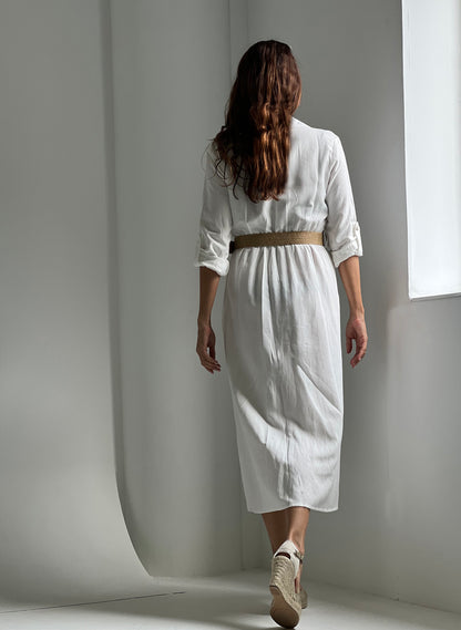 Robe chemise en lin blanc pour femmes