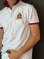 Polo Blanco Escudo Cuello Burdeos Hombre