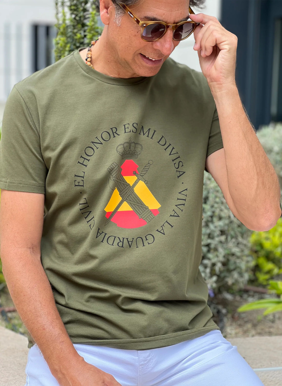 Hommage an das Herren-T-Shirt der Guardia Civil
