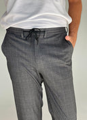Pantalón Cuadros Tejido Técnico Hombre