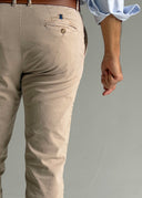 Pantalón Chino Beige Confort Hombre