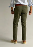 Pantalón Chino Verde Kaki Confort Hombre
