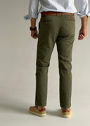 Pantalón Chino Verde Kaki Confort Hombre