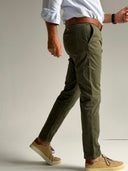 Pantalón Chino Verde Kaki Confort Hombre