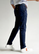 Pantalón Chino Azul Confort Hombre