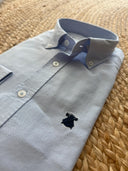 Camisa Azul Oxford Claro Cuello Botón Hombre