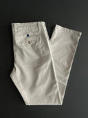 Pantalón Chino Color Piedra Confort Hombre