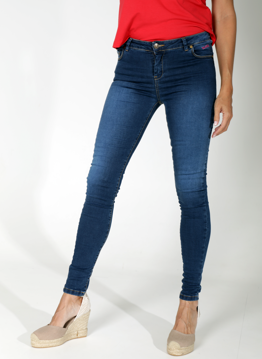 Dunkelblaue elastische Jeans für Damen