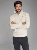 Polo Crema de Punto Manga Larga