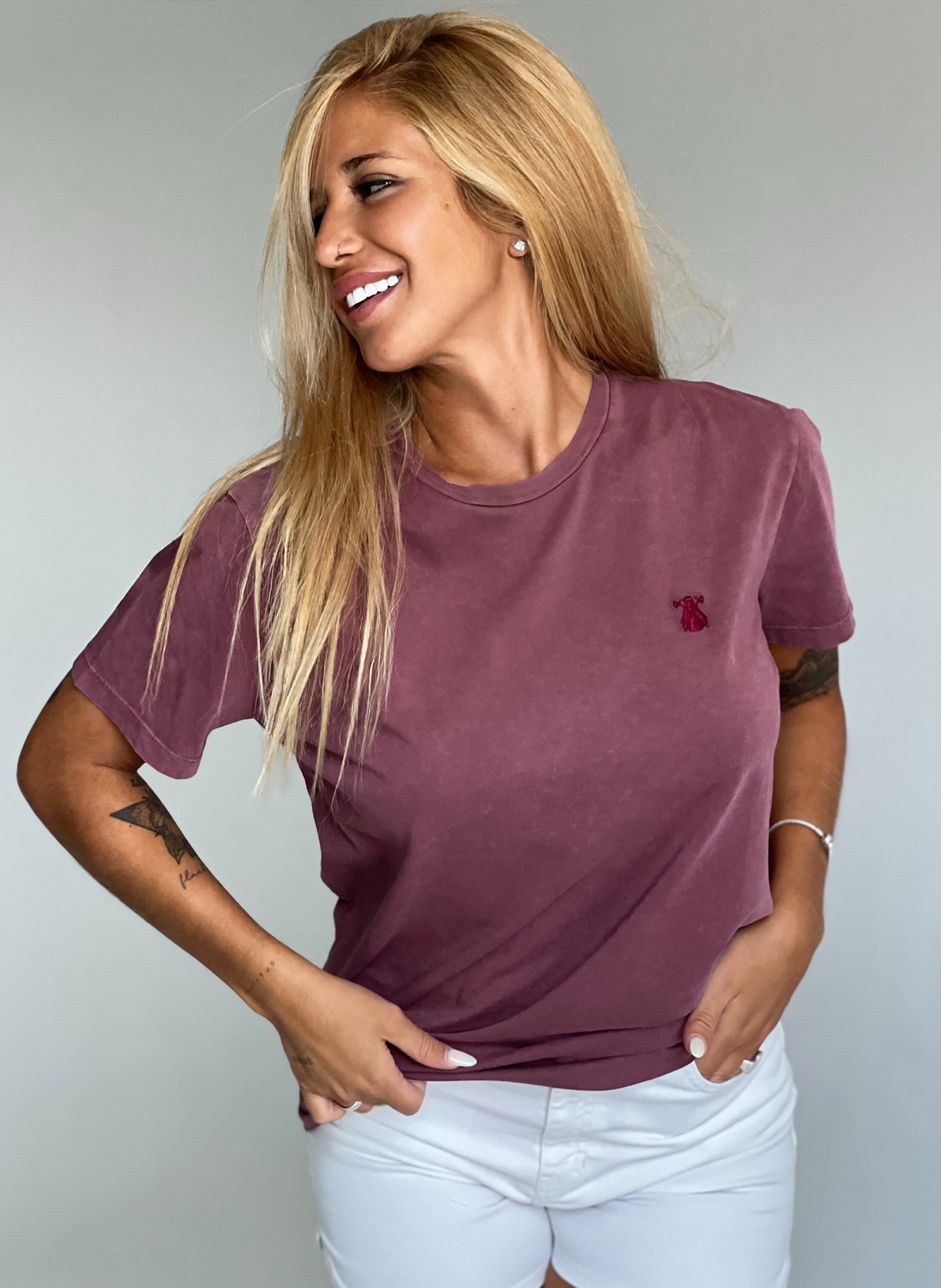 Camiseta Tinte en Prenda Burdeos Mujer