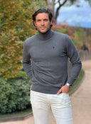 Jersey Cuello Alto Gris Hombre