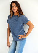 Camiseta  Tinte en Prenda Azul Mujer