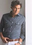 Camisa Gris Grafito Dos Bolsillos Hombre