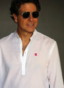 Polera Cuello Mao Blanca Shibuya Capote Rosa Hombre