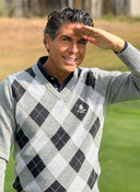 Jersey Gris Lambswool Cuello Pico Rombos Hombre