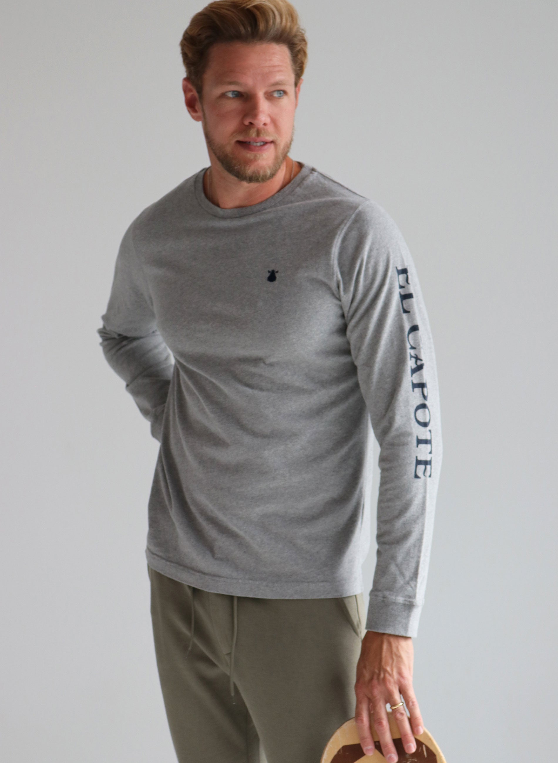 Men's Gray Long Sleeve T-Shirt