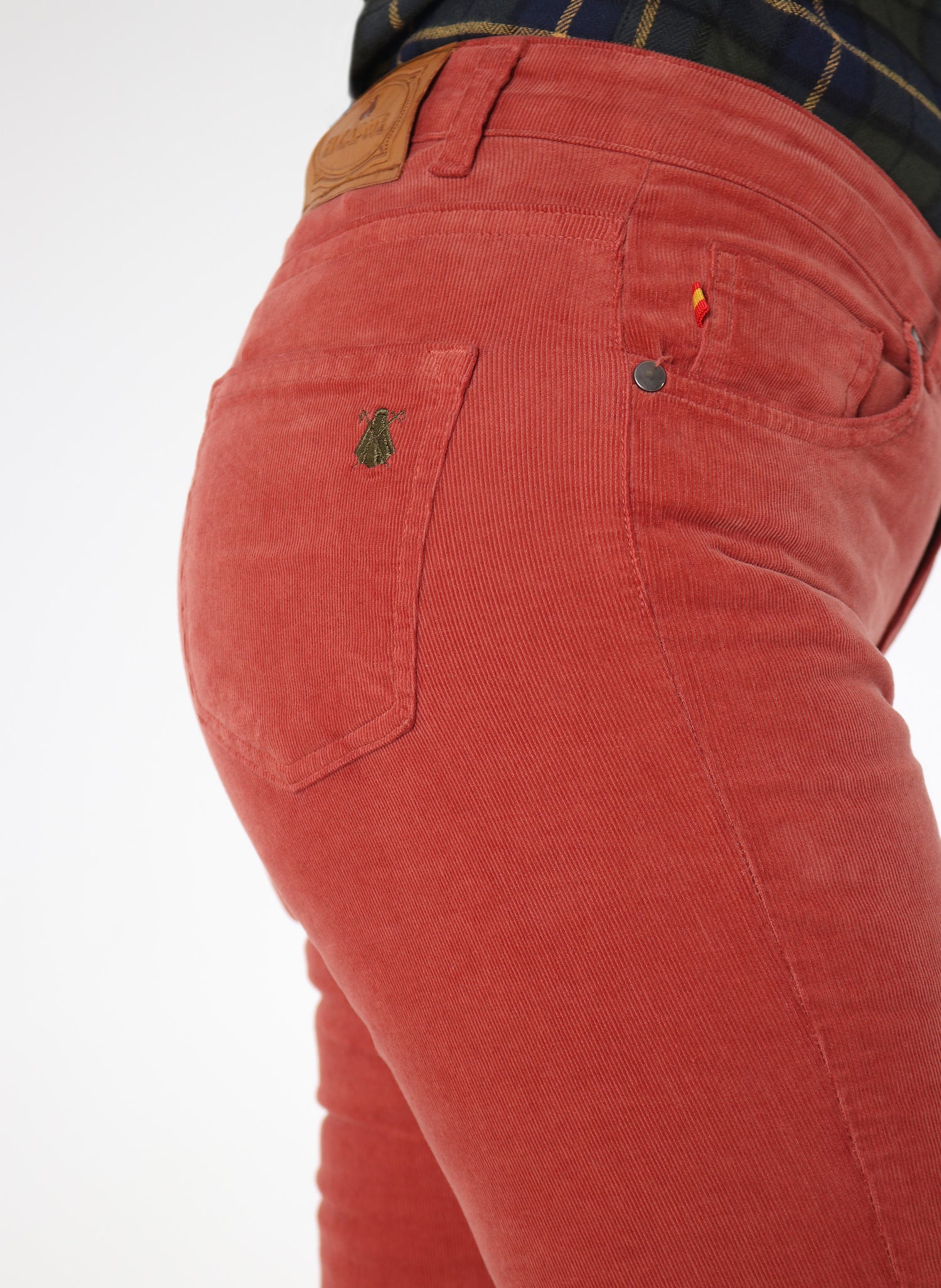 Pantalon femme carreaux en micro velours côtelé 