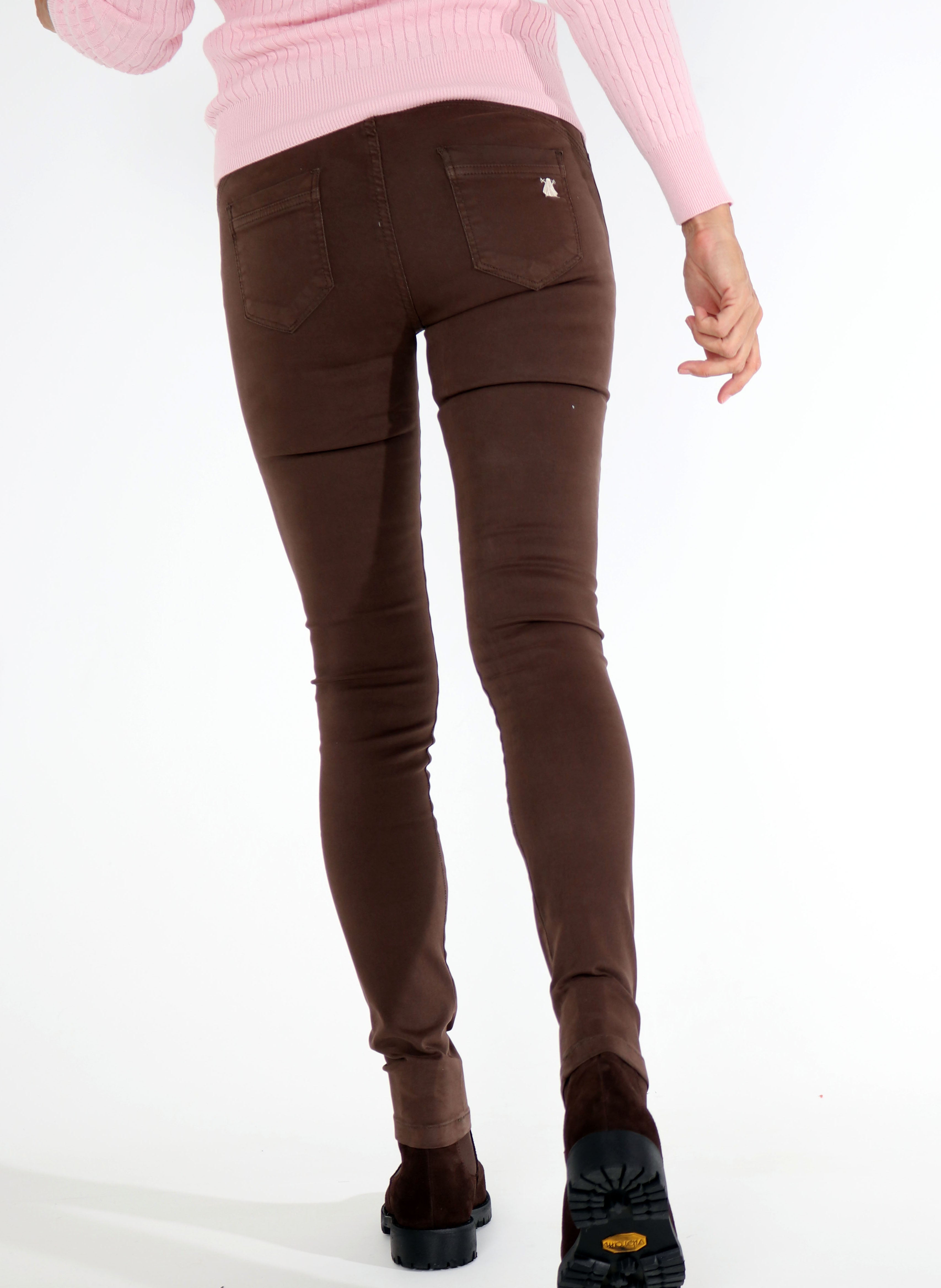 Pantalon slim outlet marron femme