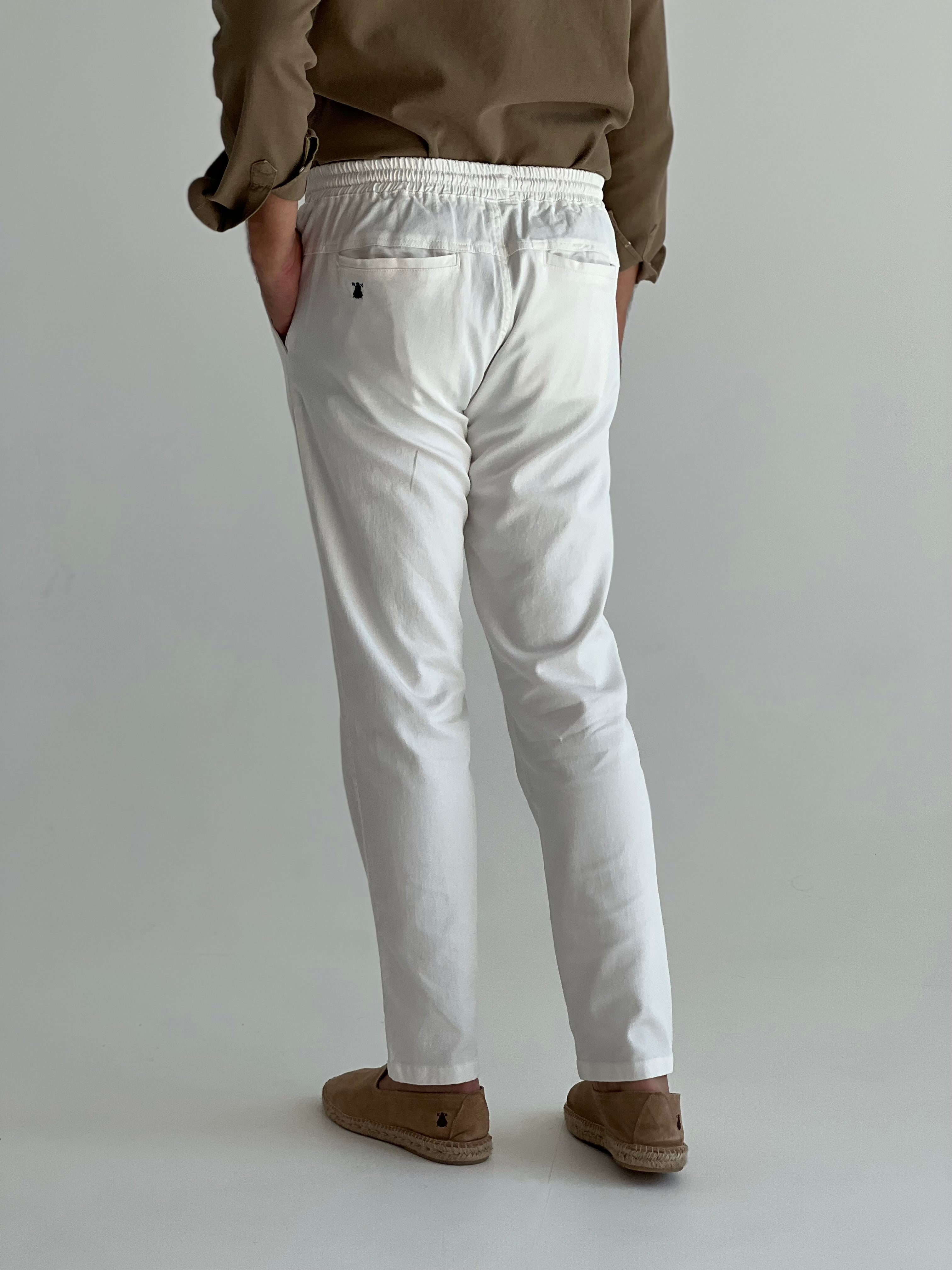 Jogger blanco fashion hombre