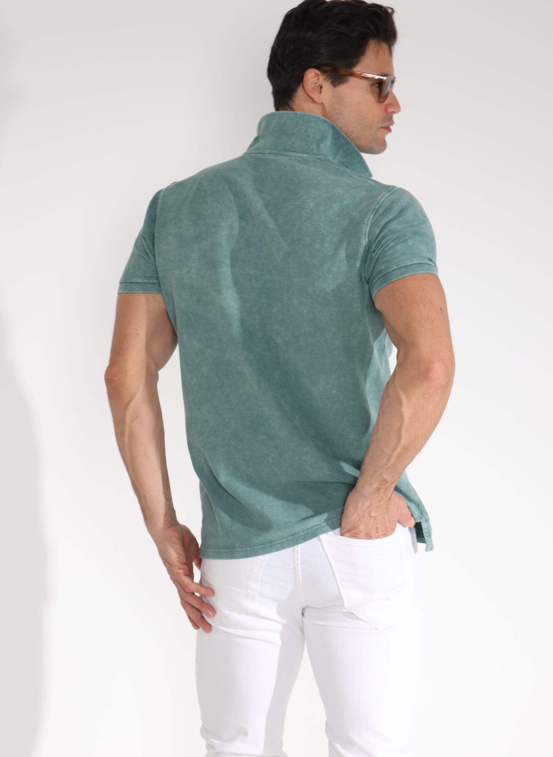 Polo Dye für Herren in grünem Kleidungsstück