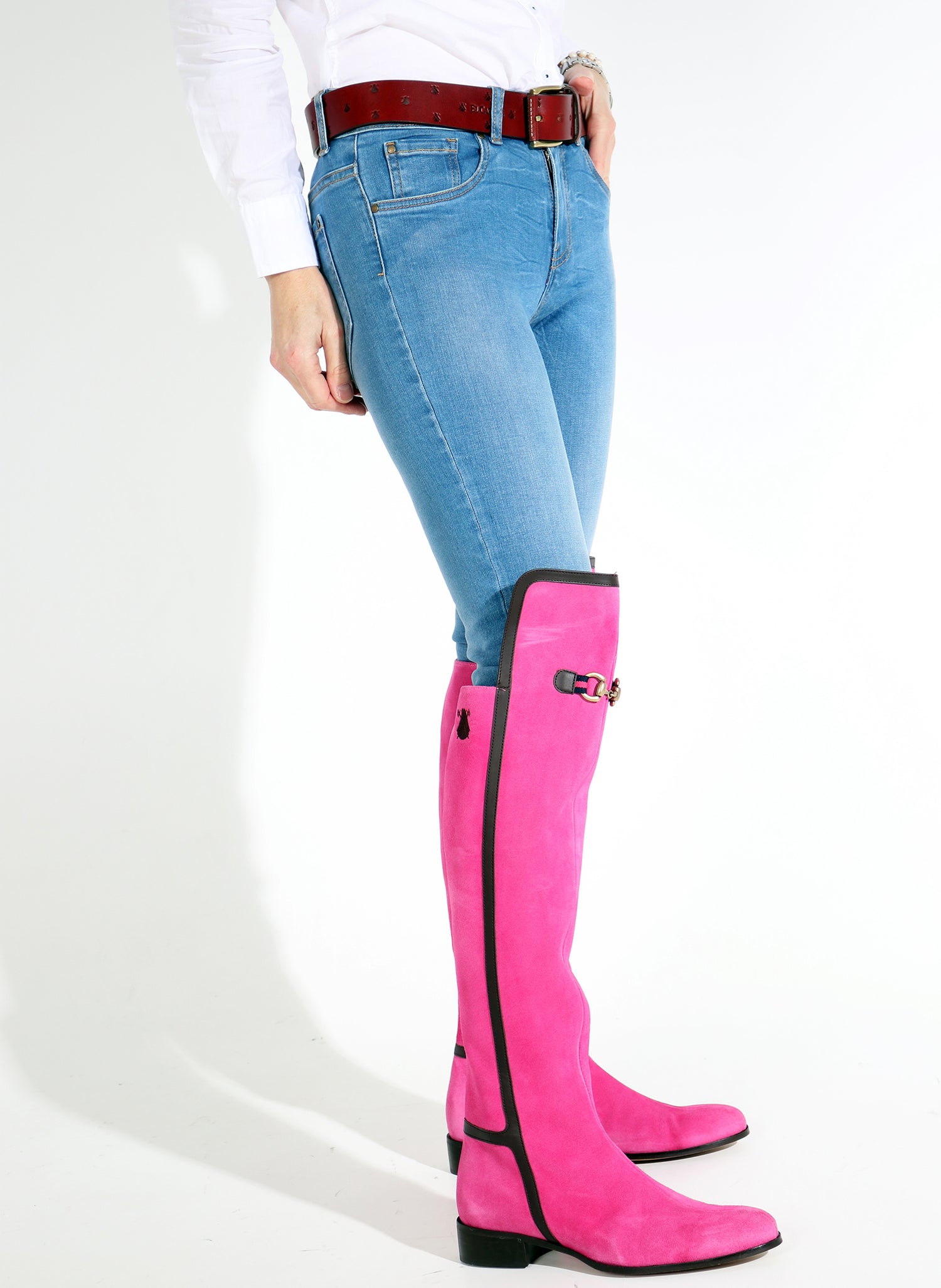 Flacher rosa Damen-Overknee-Stiefel