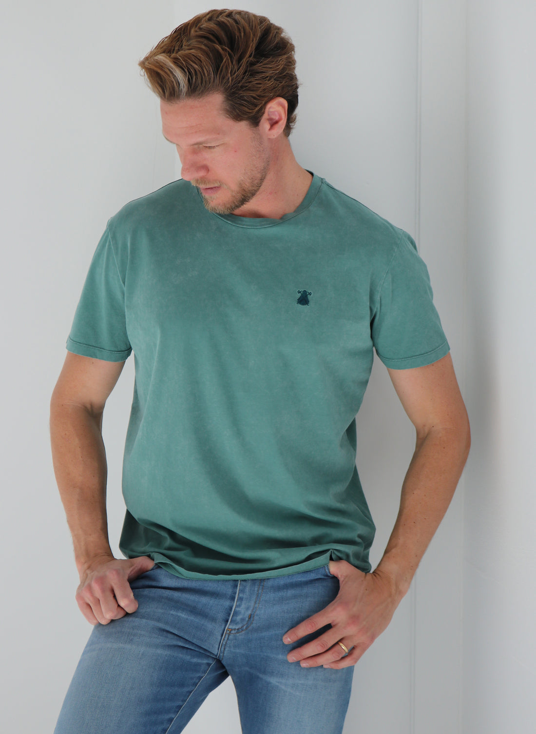 Herren-T-Shirt Garment Dye in Grün